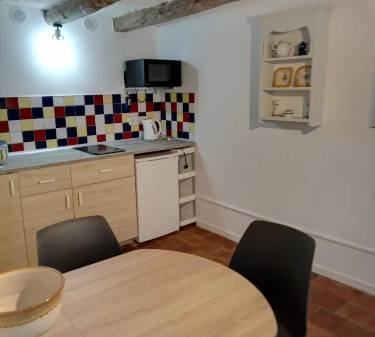 Spacious Attic Apartment El Perello