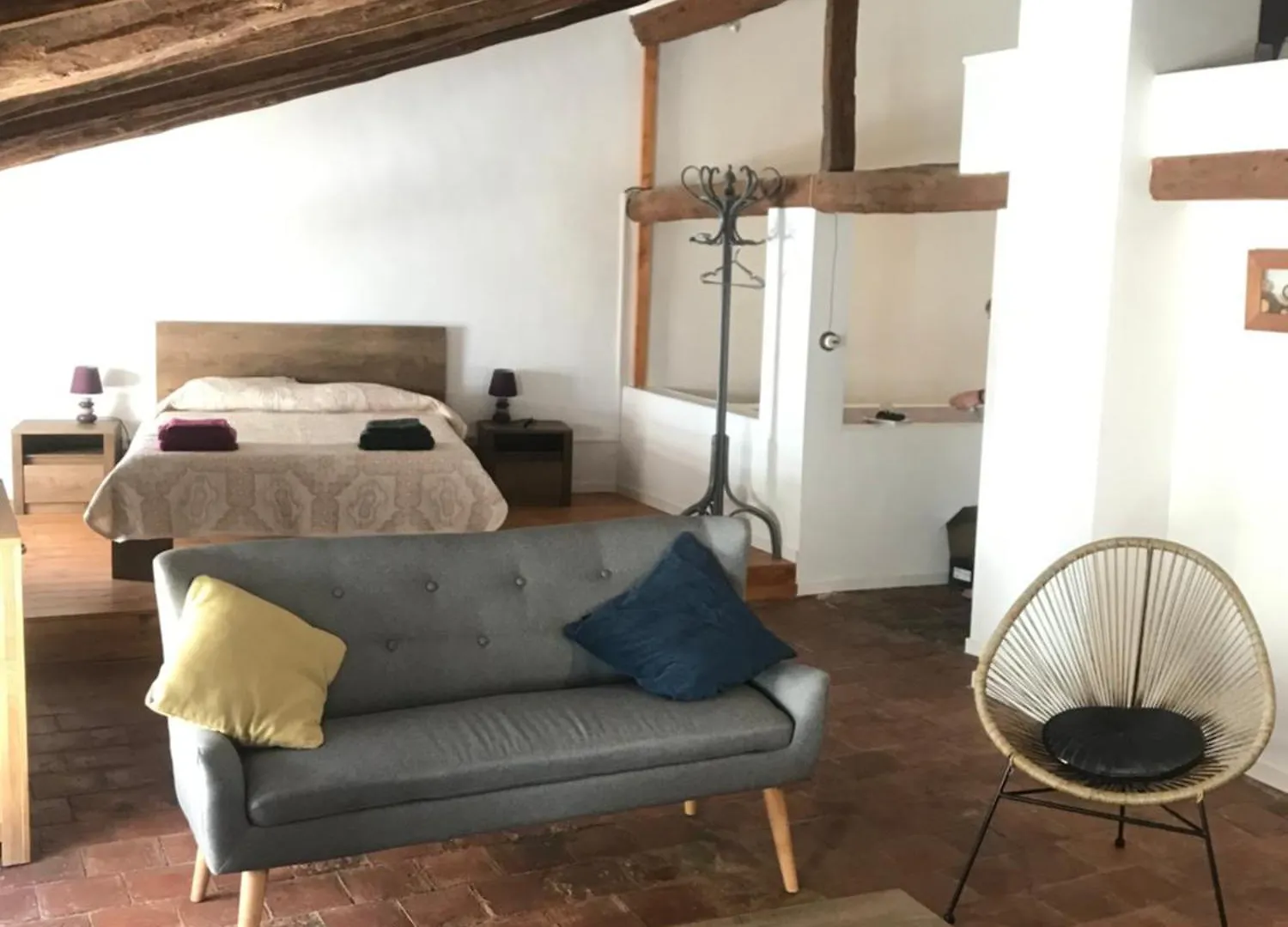 Spacious Attic Apartment El Perello  0*, El Perello (Catalonia)
